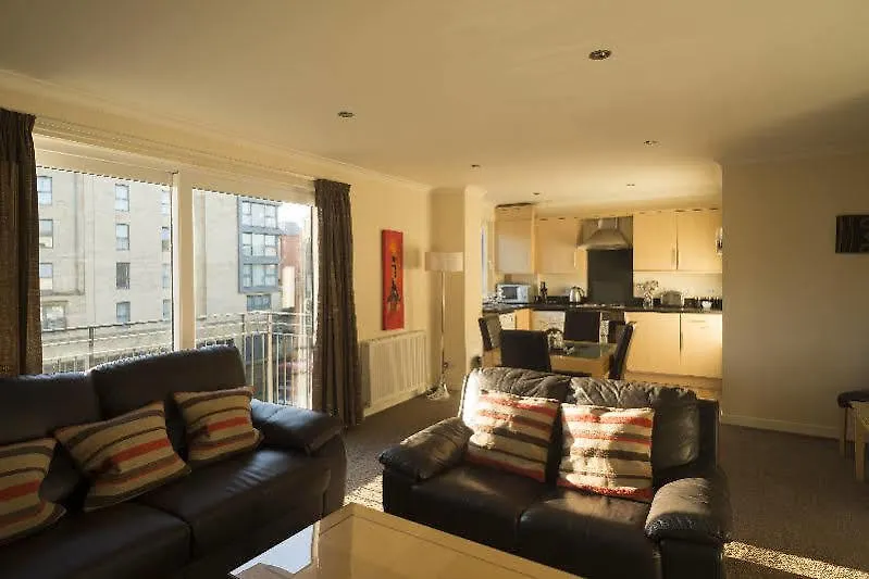 Fountain Court Apartments - Harris Edinburgh